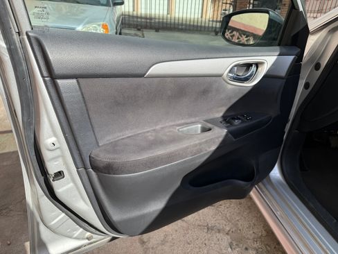 Used 2014 Nissan Sentra SR image 6