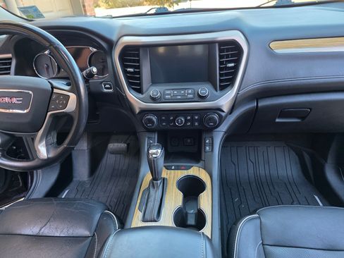 Used 2018 GMC Acadia Denali w/ Technology Package image 14