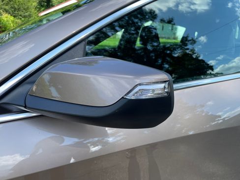 Used 2018 Chevrolet Malibu LT FWD image 20