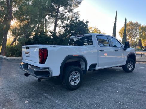 Used 2024 GMC Sierra 2500 Pro w/ 1SA Pro Safety Plus Package image 5