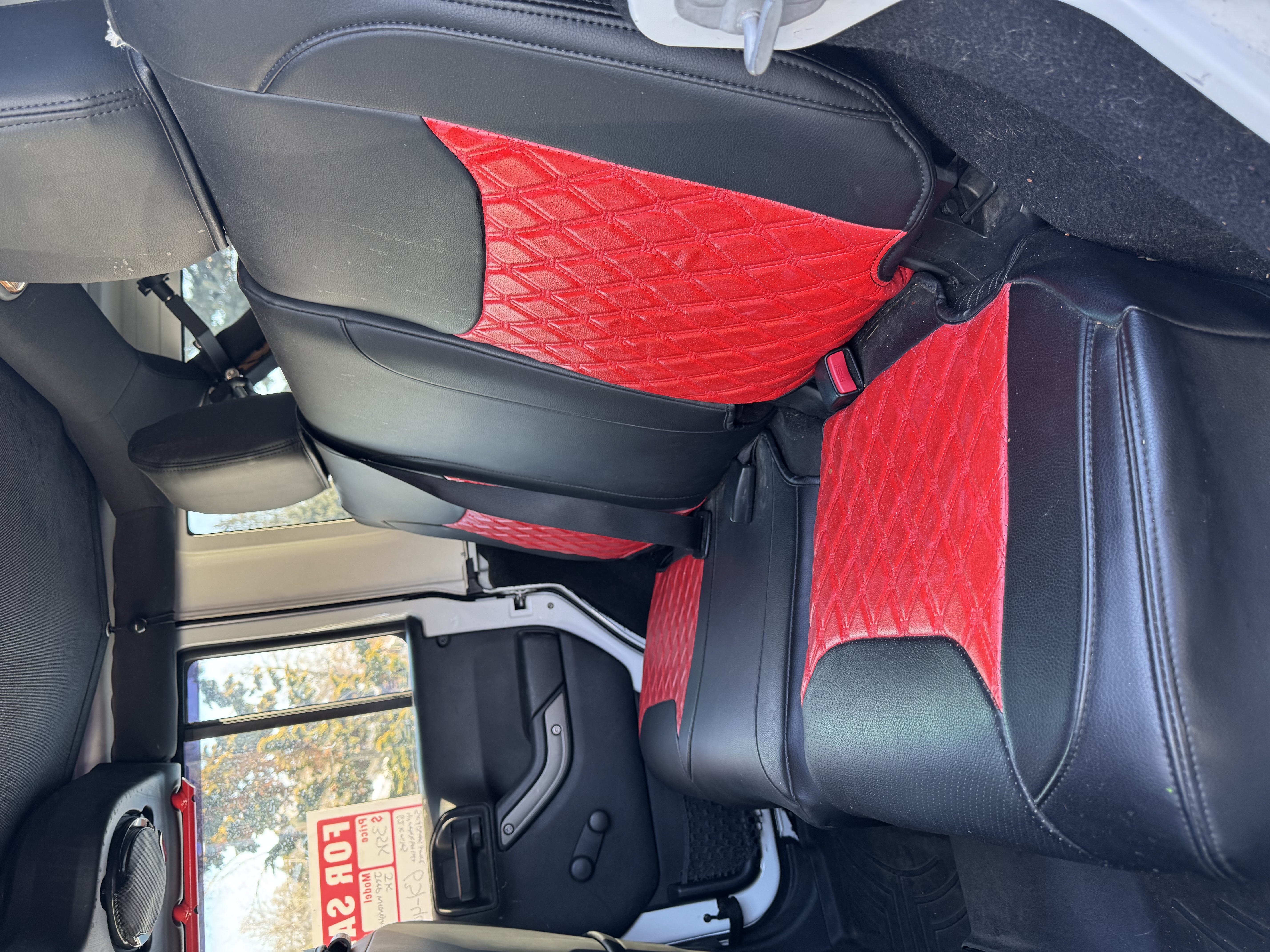 Used 2012 Jeep Wrangler Unlimited Sport AWD/4WD image 15