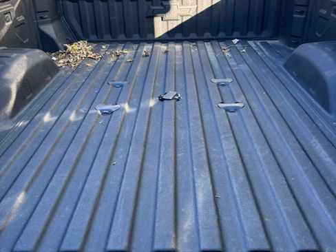 Used 2025 Chevrolet Silverado 2500 LT image 8