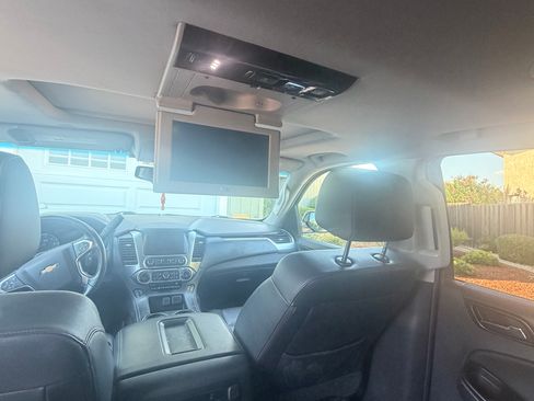 Used 2017 Chevrolet Tahoe LT AWD/4WD image 8
