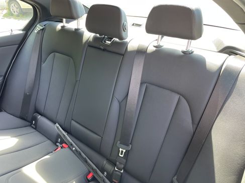 Used 2020 BMW 330i xDrive Sedan w/ Convenience Package image 18