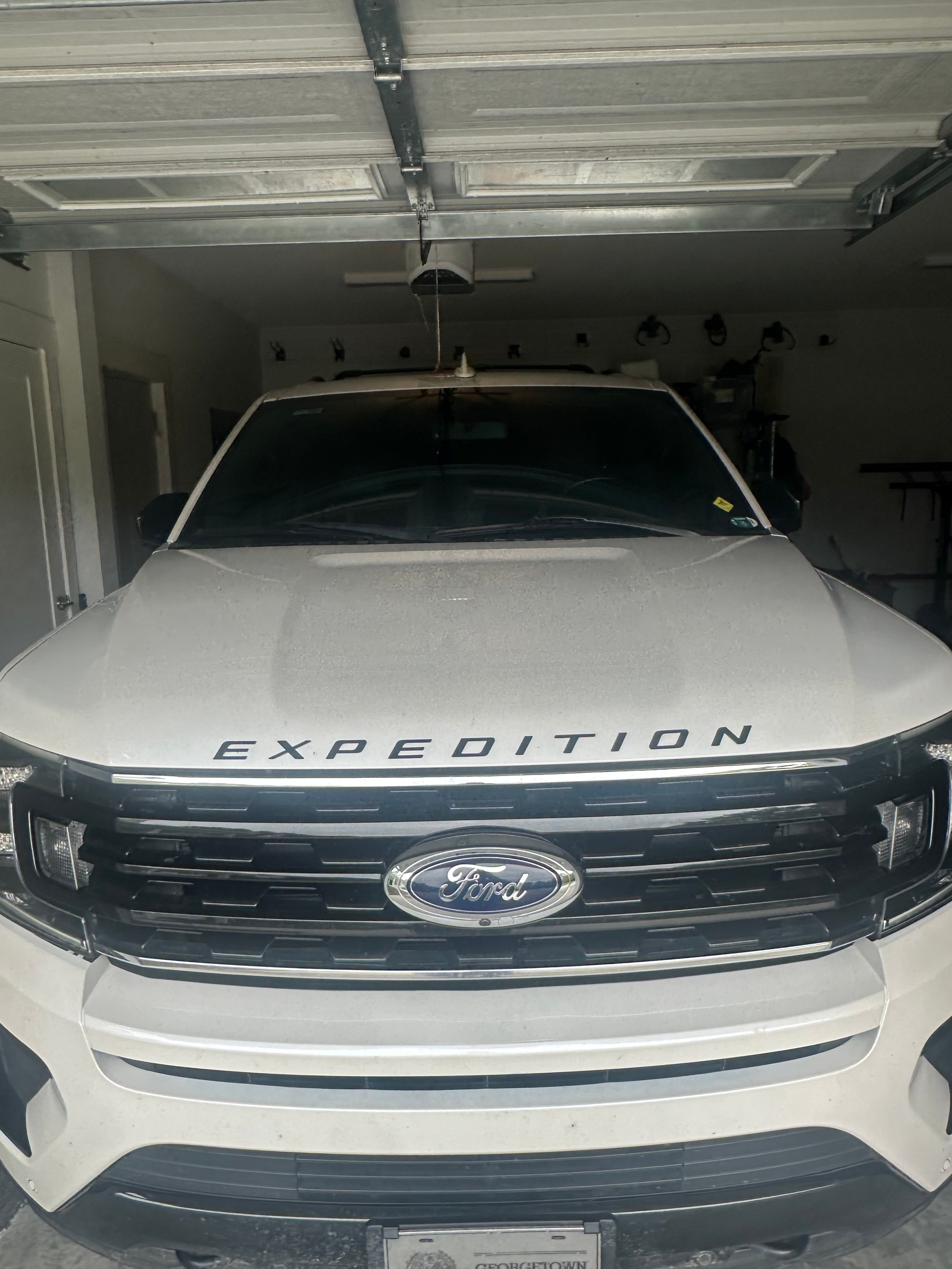 Used 2019 Ford Expedition Limited w/ Equipment Group 303A AWD/4WD image 18