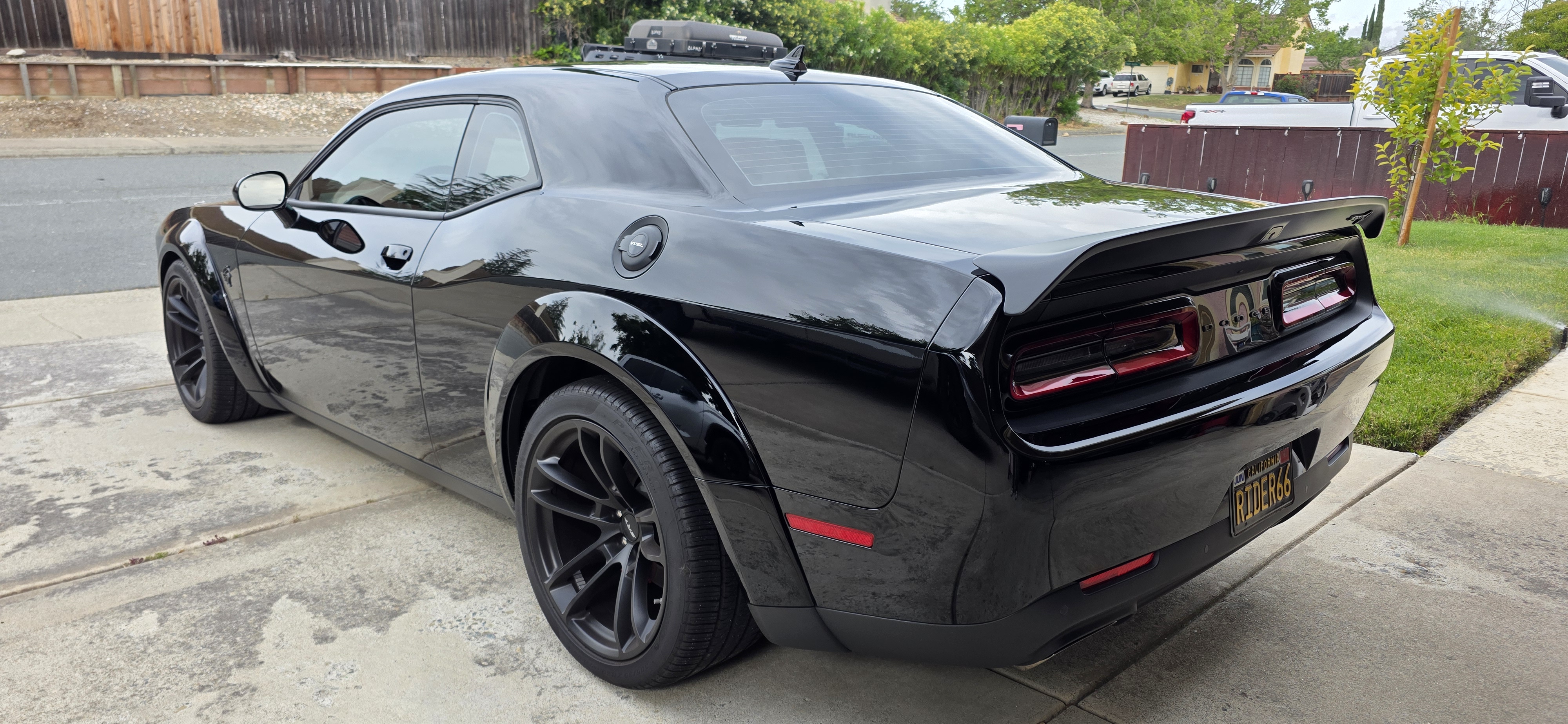 Used 2022 Dodge Challenger SRT Hellcat RWD image 9