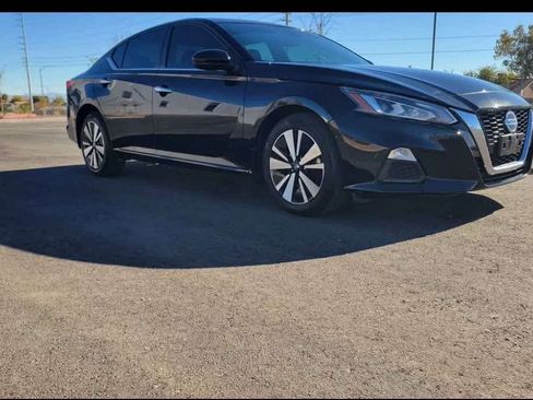 Used 2022 Nissan Altima 2.5 SV image 4