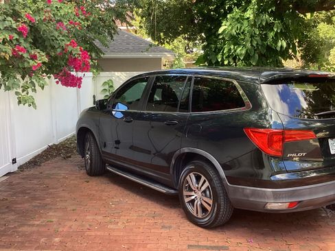 Used 2016 Honda Pilot EX-L image 1