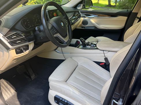 Used 2016 BMW X6 xDrive50i AWD/4WD image 9