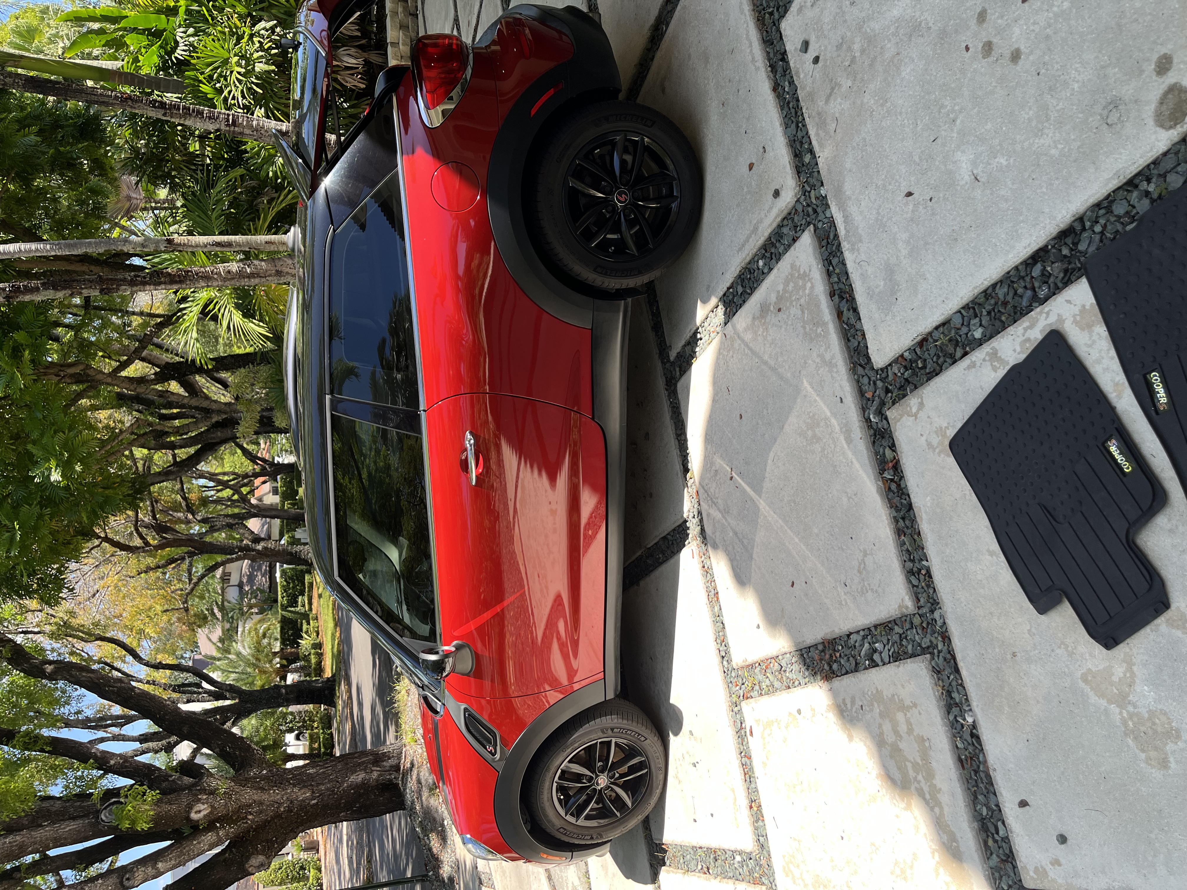 Used 2015 MINI Cooper Paceman S FWD image 2