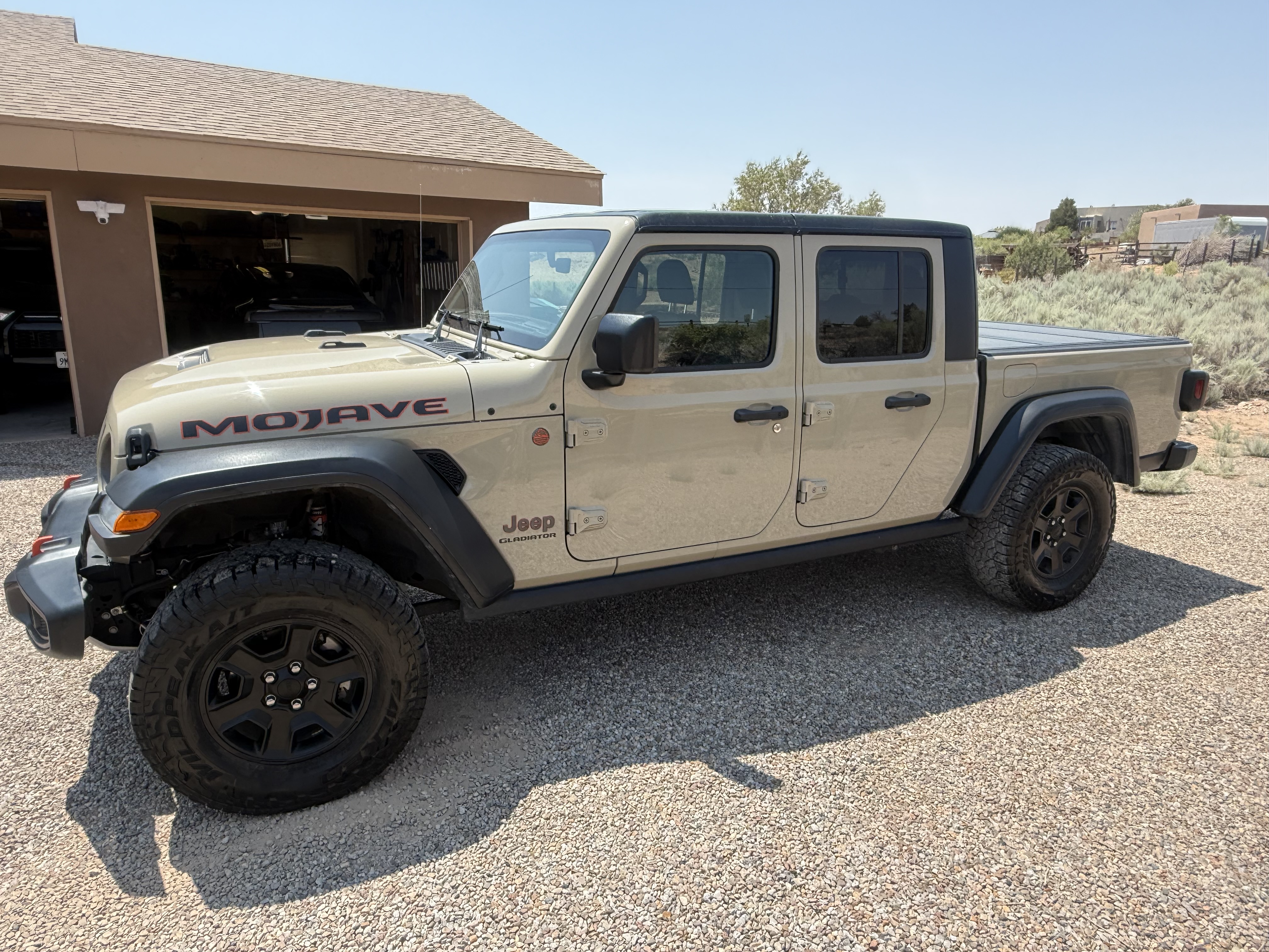 Used 2022 Jeep Gladiator Mojave w/ Trailer Tow Package AWD/4WD image 13