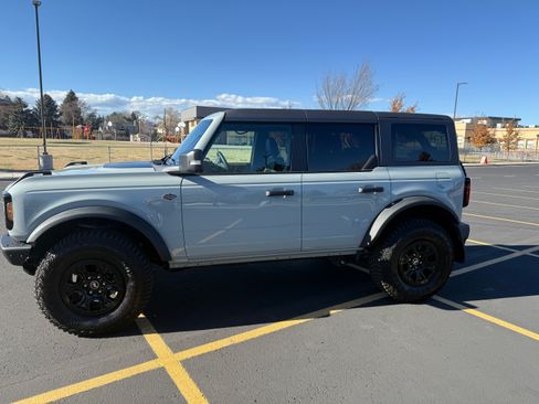 Used 2024 Ford Bronco Wildtrak image 8