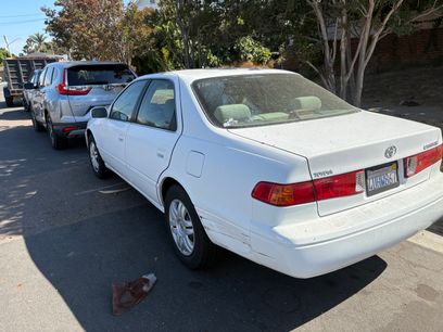 Used 2001 Toyota Camry LE