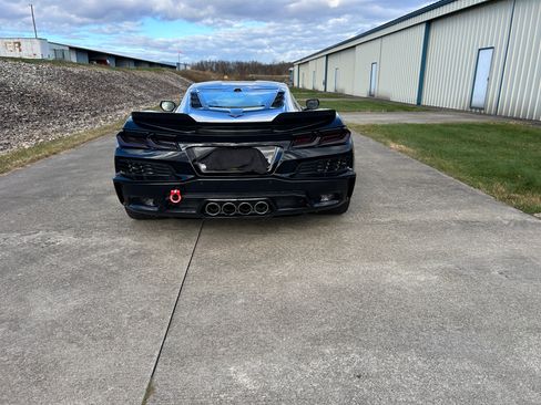 Used 2023 Chevrolet Corvette Z06 image 4