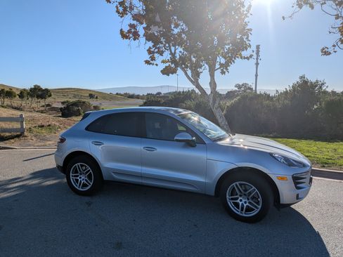 Used 2018 Porsche Macan Sport Edition image 15