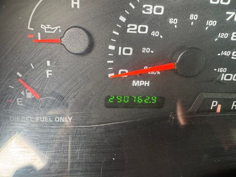 Used 2003 Ford Excursion Limited image 18