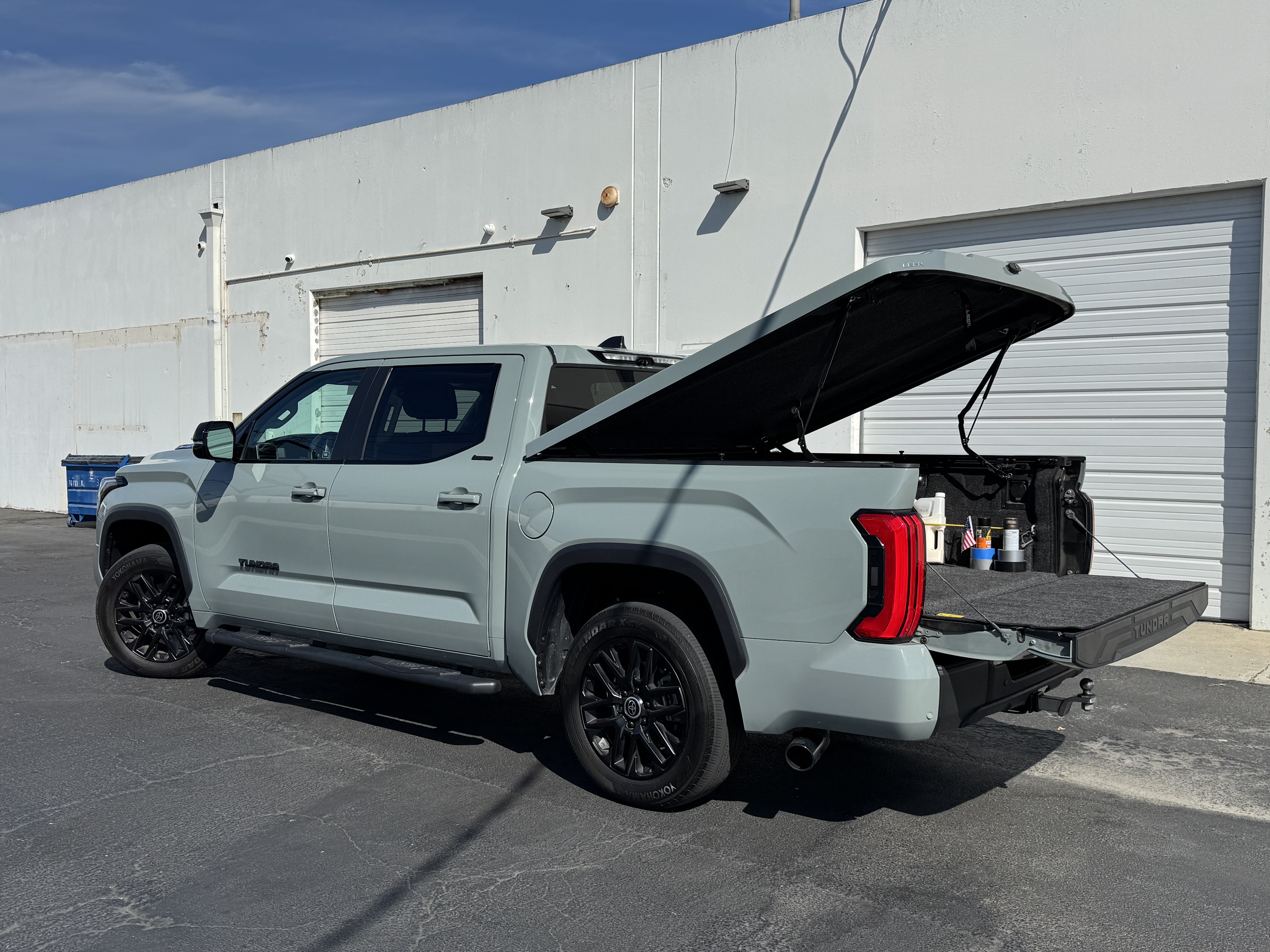 Used 2024 Toyota Tundra Limited AWD/4WD image 28