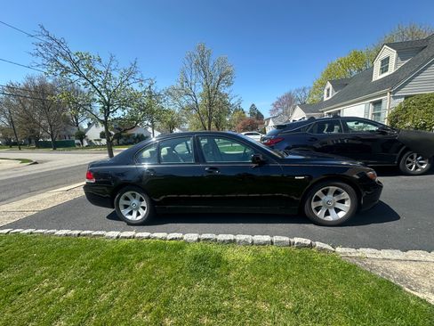 Used 2008 BMW 750i RWD image 14