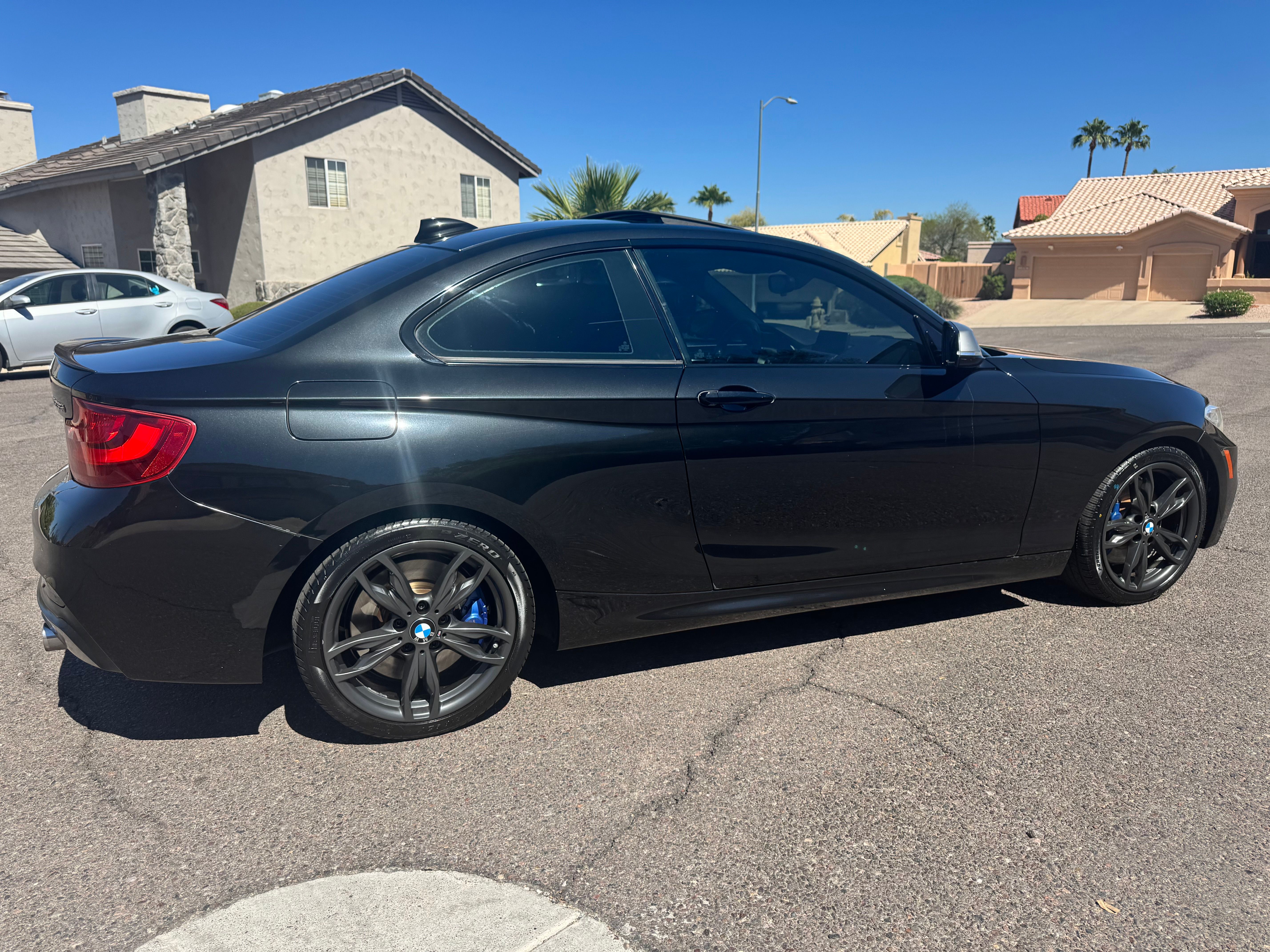 Used 2016 BMW M235i Coupe RWD image 4