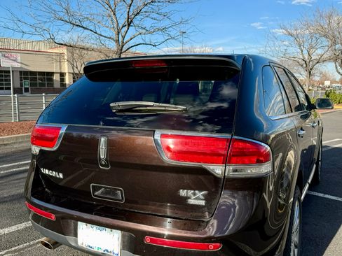 Used 2013 Lincoln MKX AWD image 15