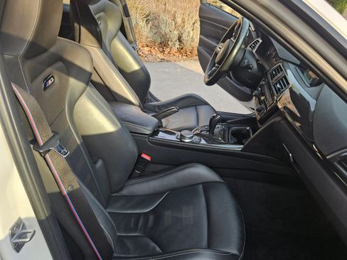Used 2018 BMW M3 CS image 13