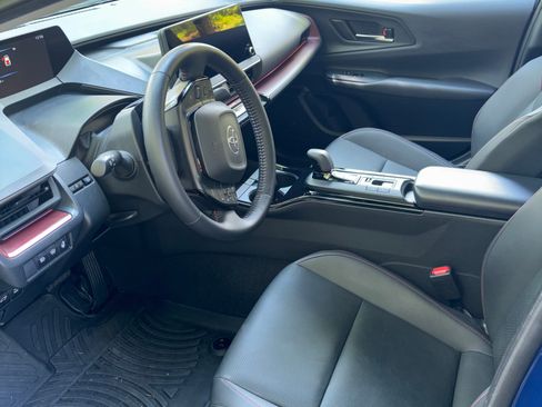 Used 2024 Toyota Prius Prime Premium w/ Advanced Technology Package FWD image 2