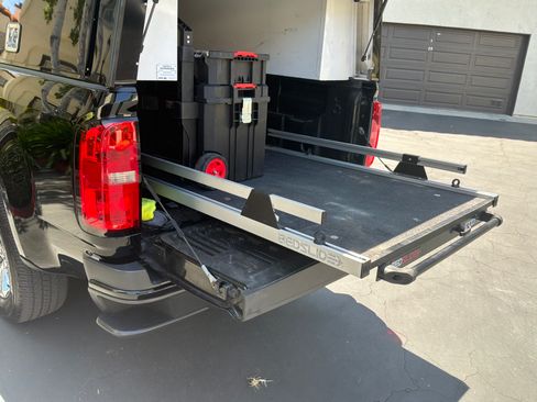 Used 2017 Chevrolet Colorado Z71 RWD image 8