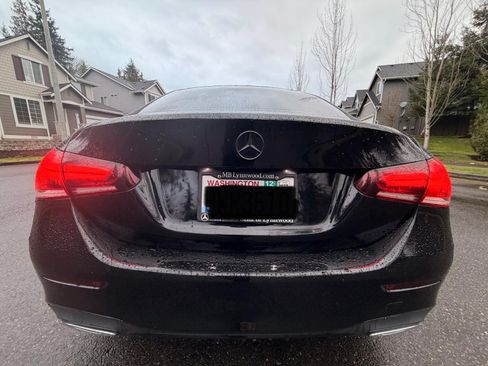 Used 2020 Mercedes-Benz A 220 A 220 4MATIC Sedan 4D image 2