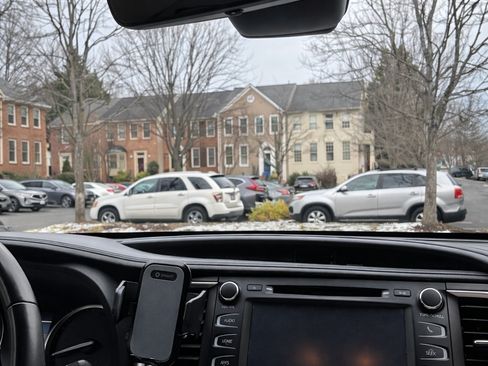 Used 2019 Toyota Highlander XLE image 13