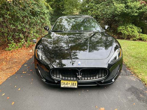 Used 2014 Maserati GranTurismo MC image 1