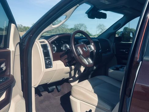 Used 2015 RAM 2500 Laramie w/ Snow Chief Group image 19