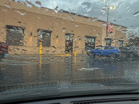 Used 2017 Nissan Sentra S image 8