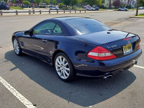 Used 2007 Mercedes-Benz SL 550 image 9