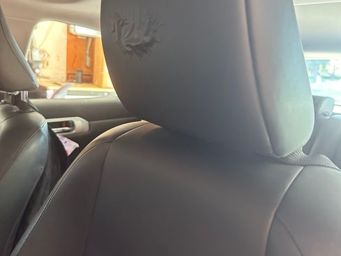 Used 2012 Lexus CT 200h Premium FWD image 11