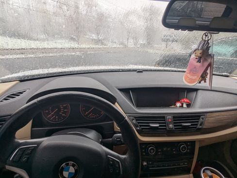 Used 2013 BMW X1 xDrive28i image 8