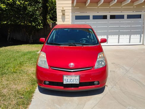 Used 2006 Toyota Prius w/ Pkg 7 FWD image 6