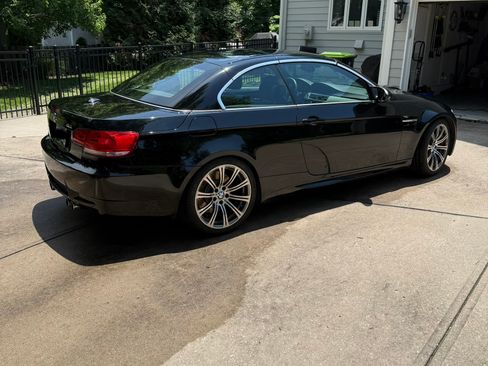 Used 2009 BMW M3 Convertible RWD image 11
