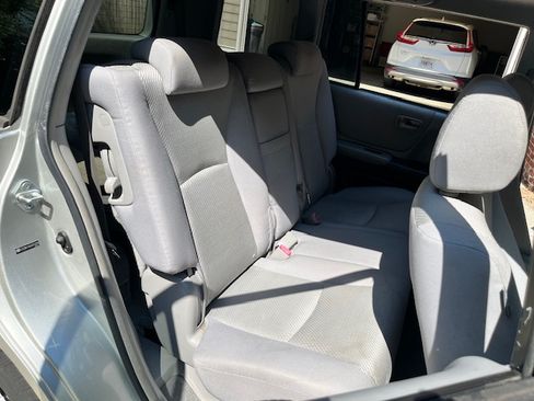 Used 2006 Toyota Highlander Hybrid image 12