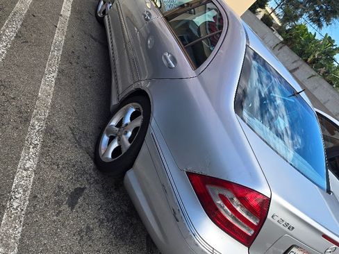 Used 2005 Mercedes-Benz C 230 Sedan image 3