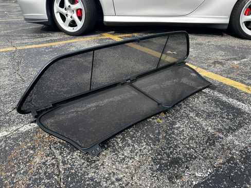 Used 2004 Porsche 911 Turbo image 6