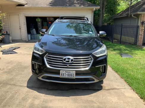 Used 2018 Hyundai Santa Fe FWD image 5