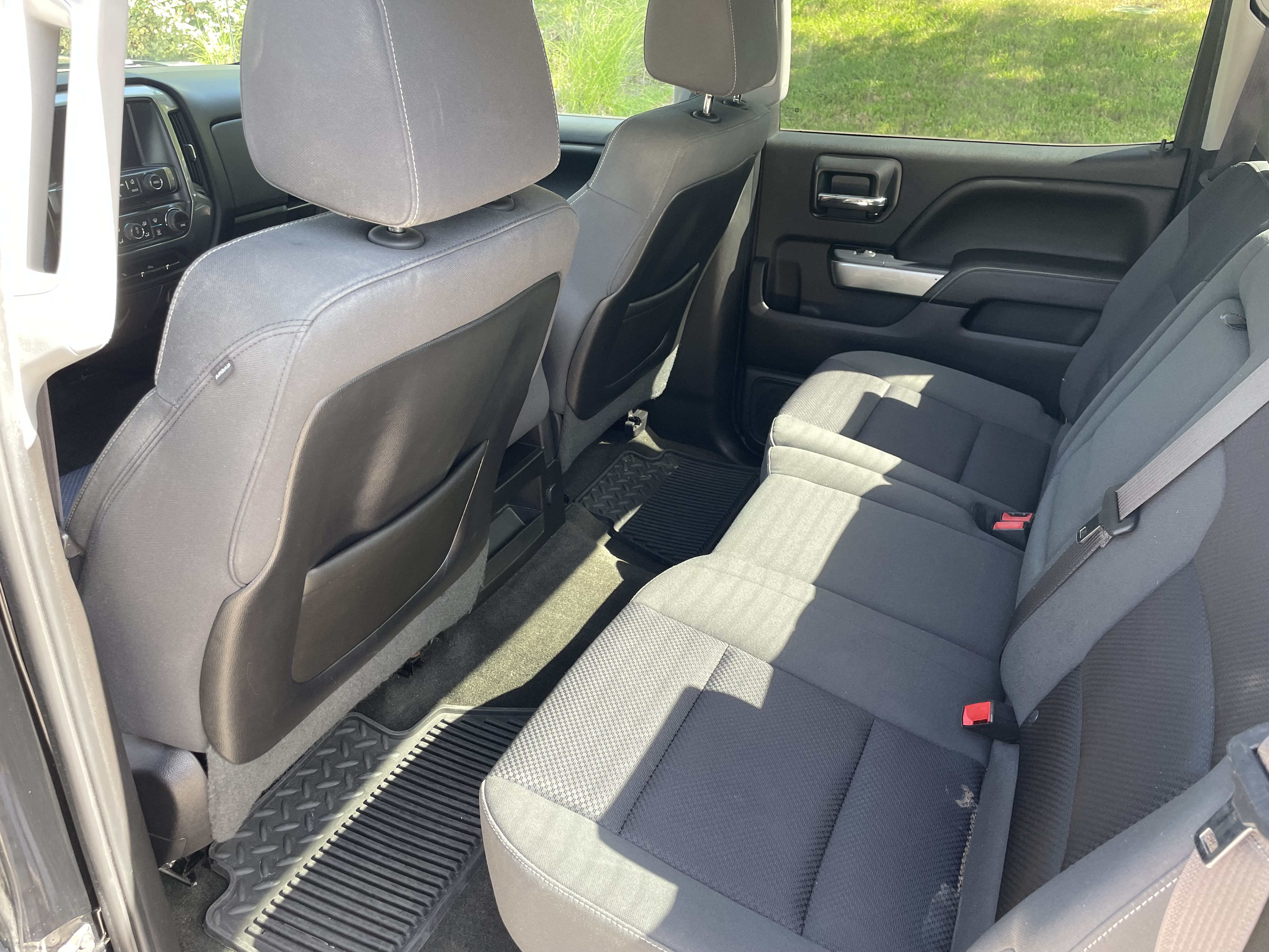 Used 2015 Chevrolet Silverado 2500 LT w/ LT Convenience Package RWD image 6