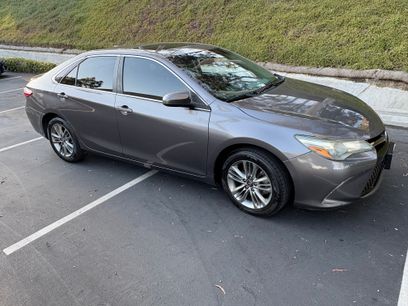 Used 2017 Toyota Camry SE