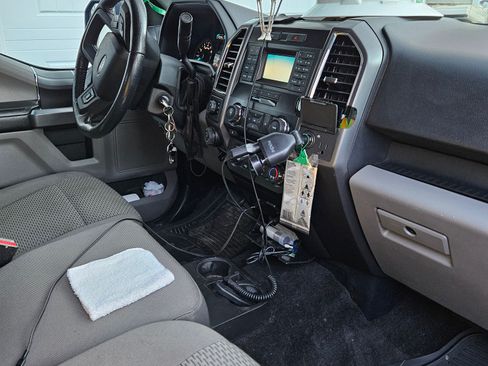 Used 2016 Ford F150 XLT w/ Equipment Group 301A Mid AWD/4WD image 13