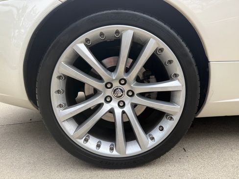 Used 2007 Jaguar XK Coupe RWD image 17