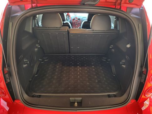 Used 2008 Chevrolet HHR LT w/ LT Preferred Equipment Group image 12