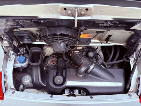 Used 2006 Porsche 911 Carrera S RWD image 9