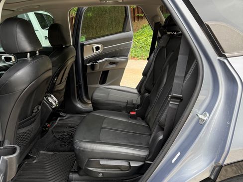 Used 2021 Kia Sorento SX FWD image 9