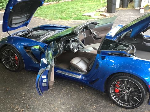 Used 2016 Chevrolet Corvette Z06 w/ 3LZ Preferred Equipment Group image 20