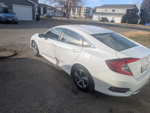 Used 2021 Honda Civic LX image 2